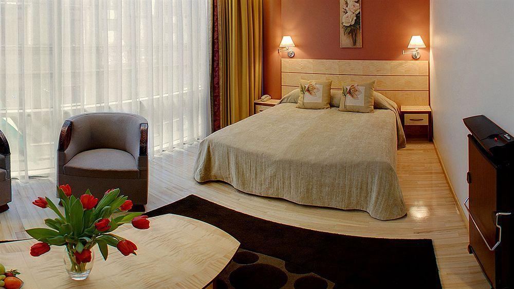 Royal Square Hotel & Suites Riga Luaran gambar